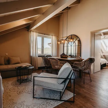 Mana Lisa Boutiquehotel 4*